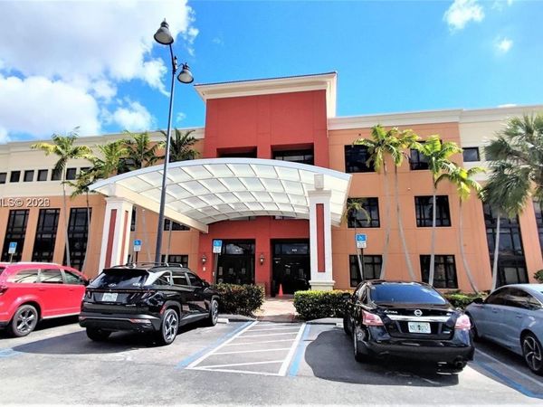 925 NE 30th Ter , Unit 300, Homestead, FL 33033