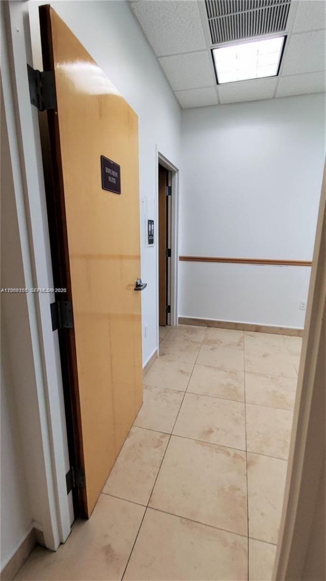 925 NE 30th Ter , Unit 300, Homestead, FL 33033 Photo