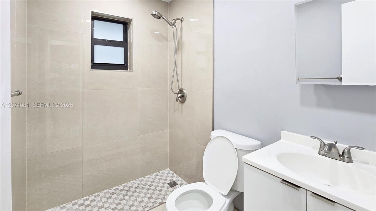 50 W 28th St , Unit 56, Hialeah, FL 33010 Photo