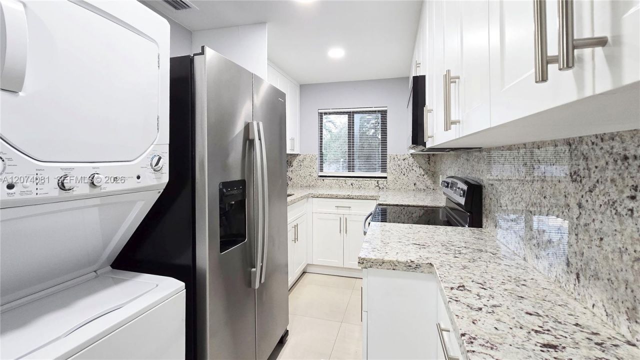 50 W 28th St, Unit 56, Hialeah, FL 33010 Photo