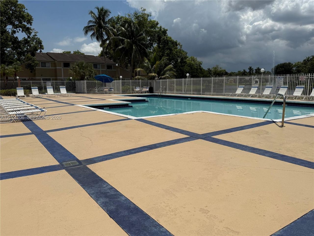 9454 S Palm Cir S , Unit 9454, Pembroke Pines, FL 33025 Photo