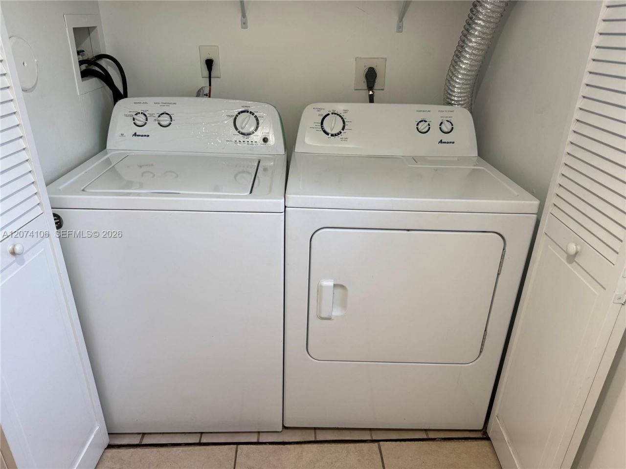 9454 S Palm Cir S , Unit 9454, Pembroke Pines, FL 33025 Photo