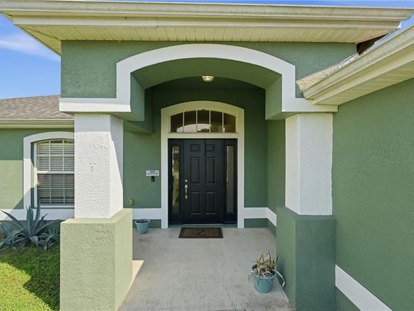 212 NW 28th TER , CAPE CORAL, FL 33993