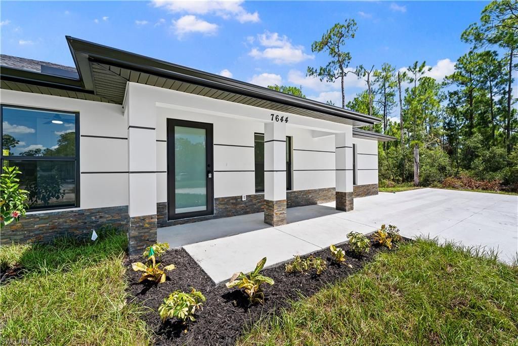 7644 19th Ter , Labelle, FL 33935 Photo
