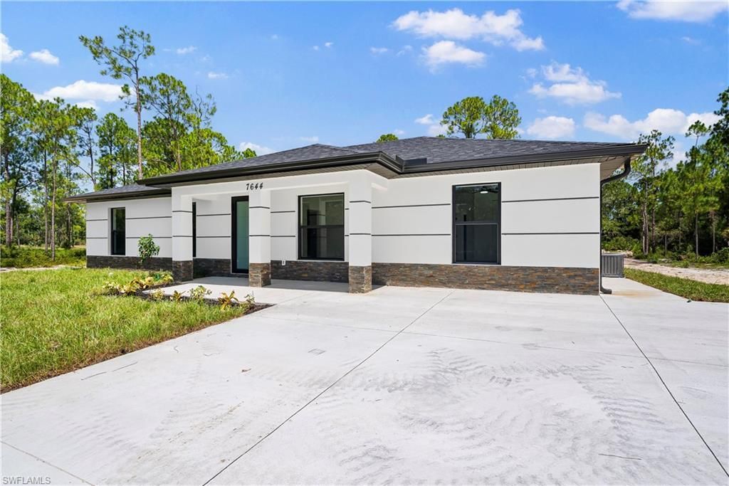 7644 19th Ter , Labelle, FL 33935 Photo