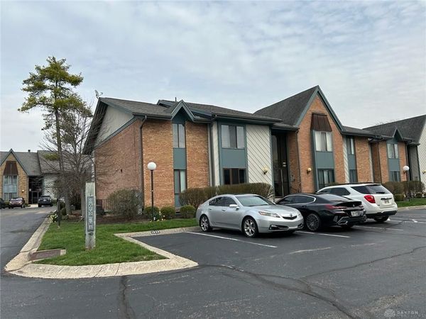 1936 Washington Drive, Washington TWP, OH 45458