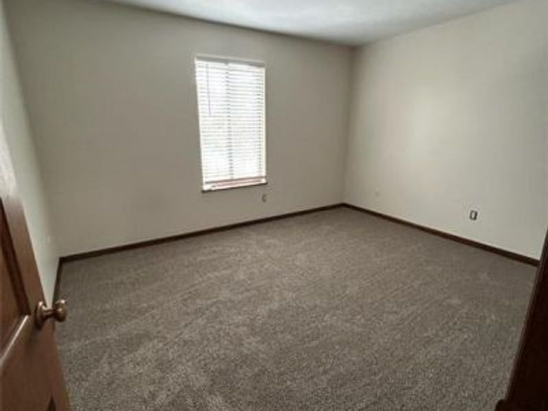 1936 Washington Drive, Washington Township, OH 45458 Photo 12