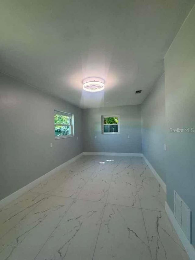 1865 Nebraska Avenue Ne, Saint Petersburg, FL 33703 Photo