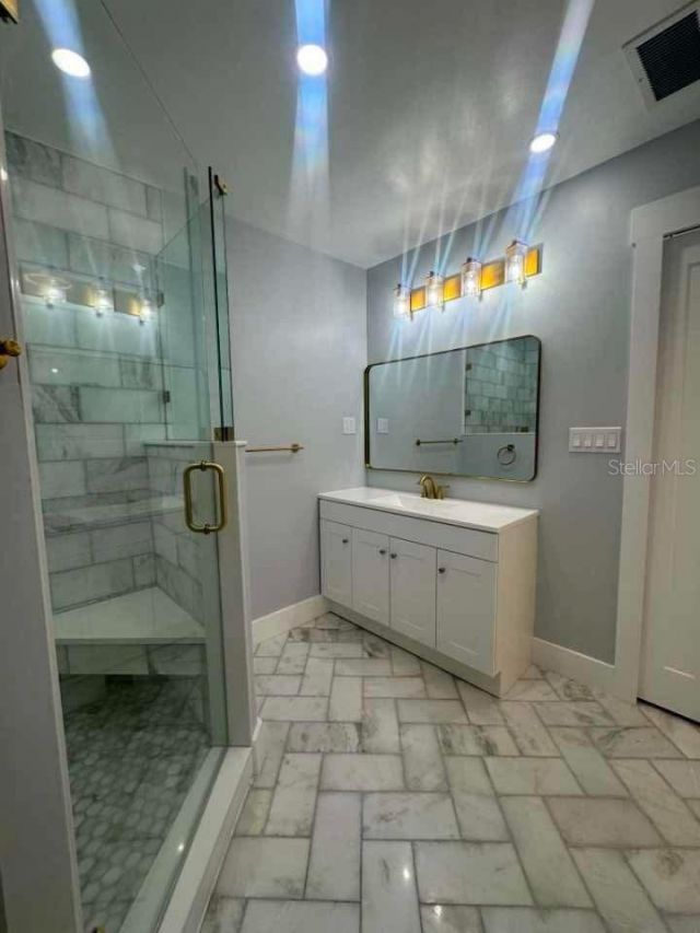 1865 Nebraska Avenue Ne, Saint Petersburg, FL 33703 Photo