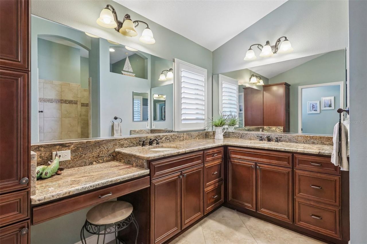 1309 Allaire Loop, The Villages, FL 32163 Photo