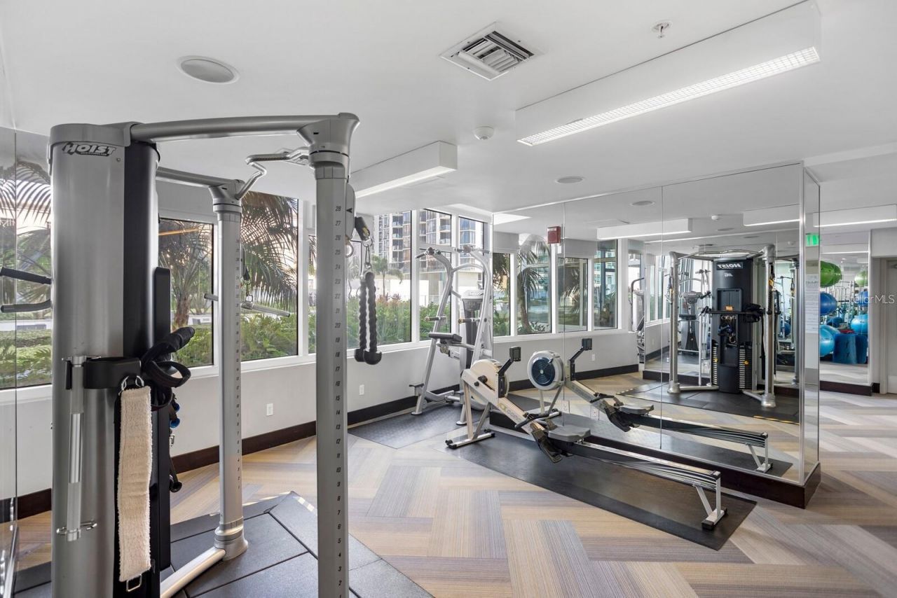 175 1st Street S, Unit 1008, Saint Petersburg, FL 33701 Photo