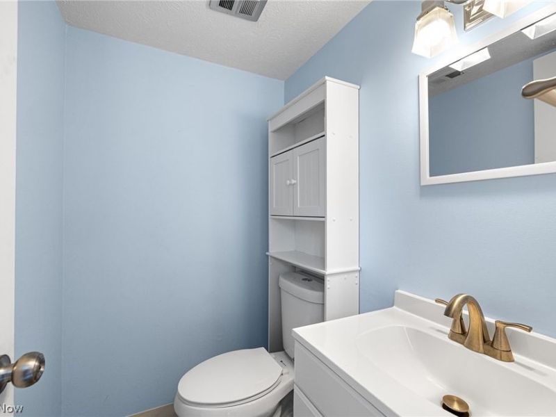 50 S Rocky River, Unit 506, Berea, OH 44017 Photo 12