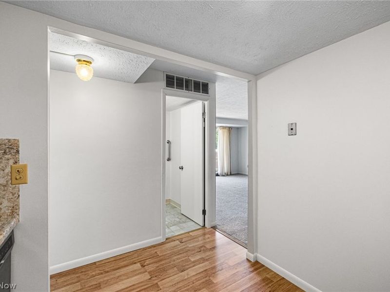 50 S Rocky River, Unit 506, Berea, OH 44017 Photo 13