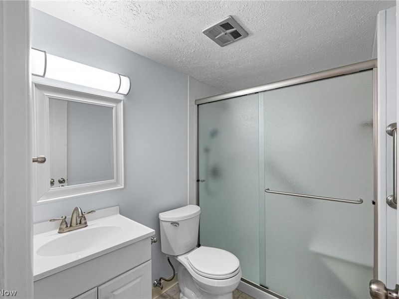 50 S Rocky River, Unit 506, Berea, OH 44017 Photo 14