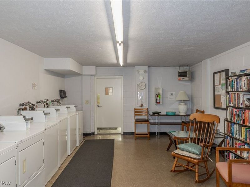 50 S Rocky River, Unit 506, Berea, OH 44017 Photo 18