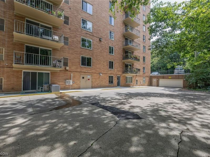 50 S Rocky River, Unit 506, Berea, OH 44017 Photo 22