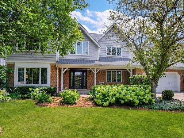 2324 Kalamazoo Drive , Naperville, IL 60565