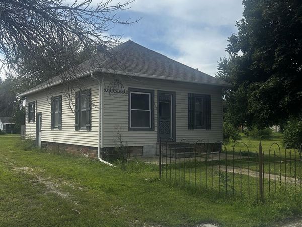 101 NW 7th Street, Pocahontas, IA 50574