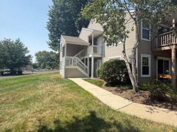 28022 BEACON HILL DRIVE, HOLLAND, PA 18966