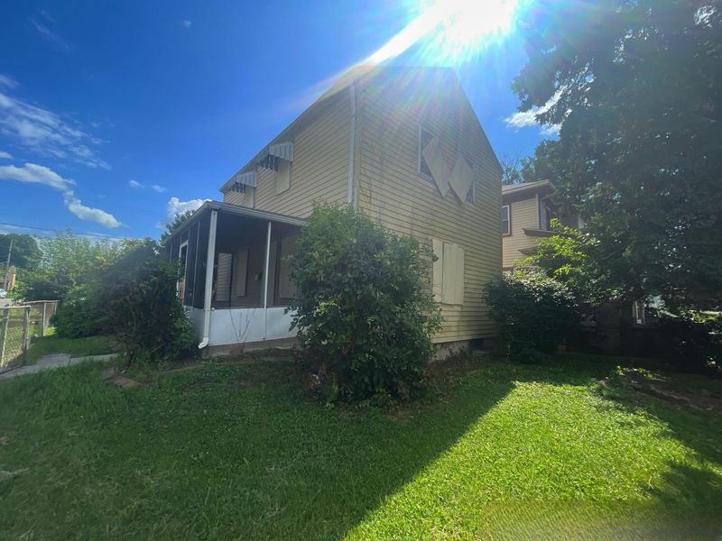 2141 Margaret Avenue, Columbus, OH 43219 Photo 2