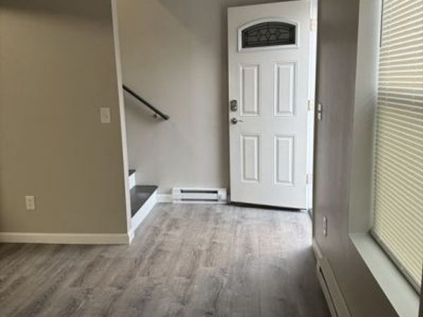 74-82 North St, Southbridge, MA 01550