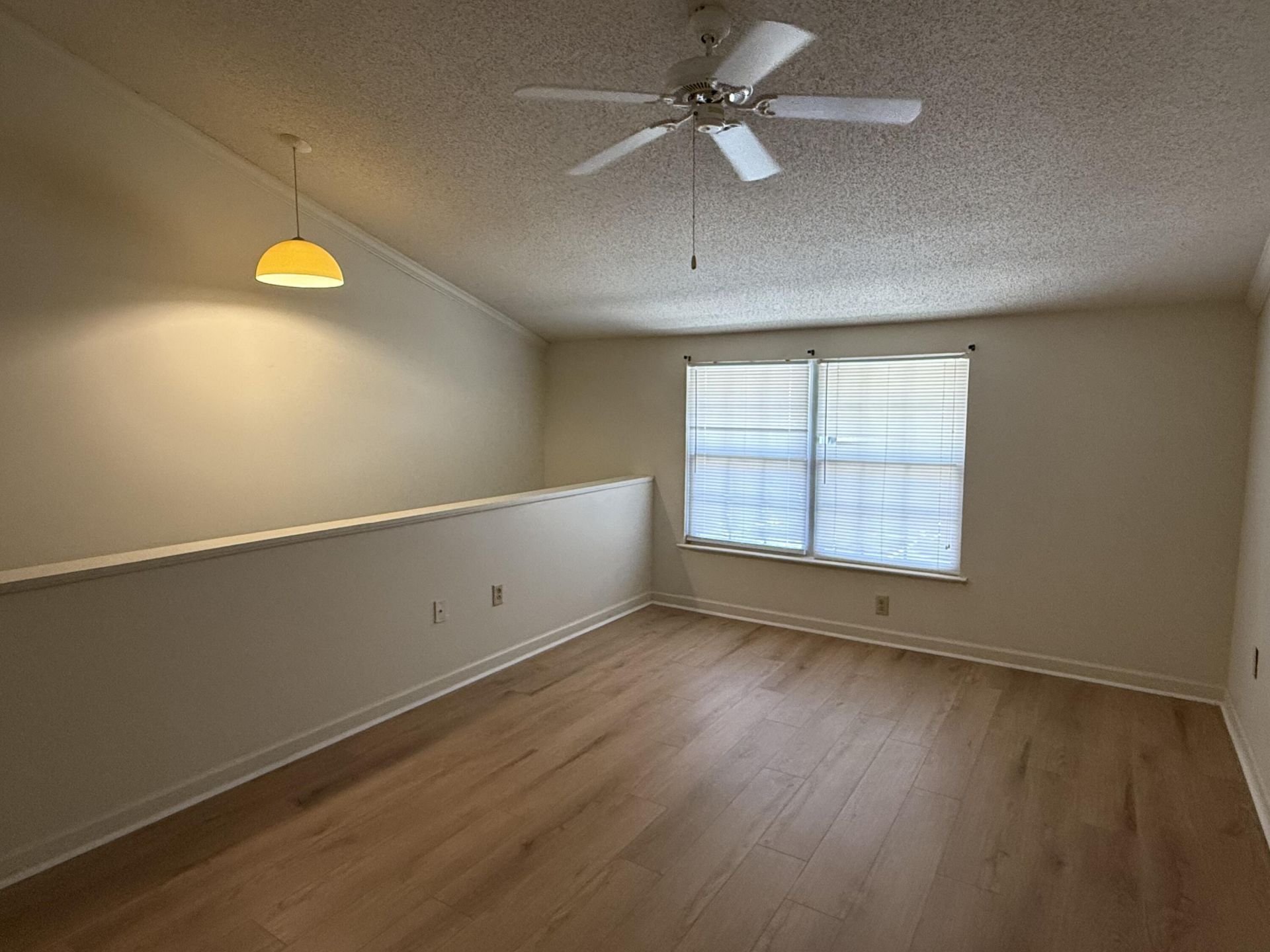 2494 Etiwan Photo 21