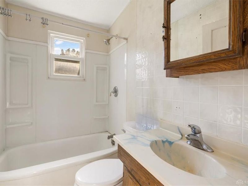 7865 S Jay Road, West Milton, OH 45383 Photo 13
