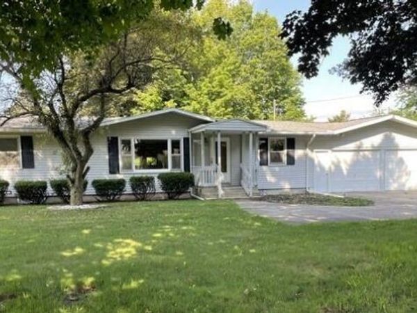 344 N Fremont Road, Coldwater, MI 49036