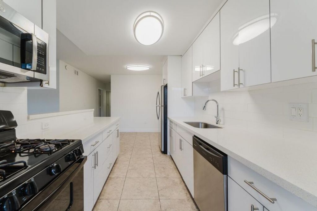 601 SW 2nd Avenue, Unit 5, Boca Raton, FL 33432 Photo