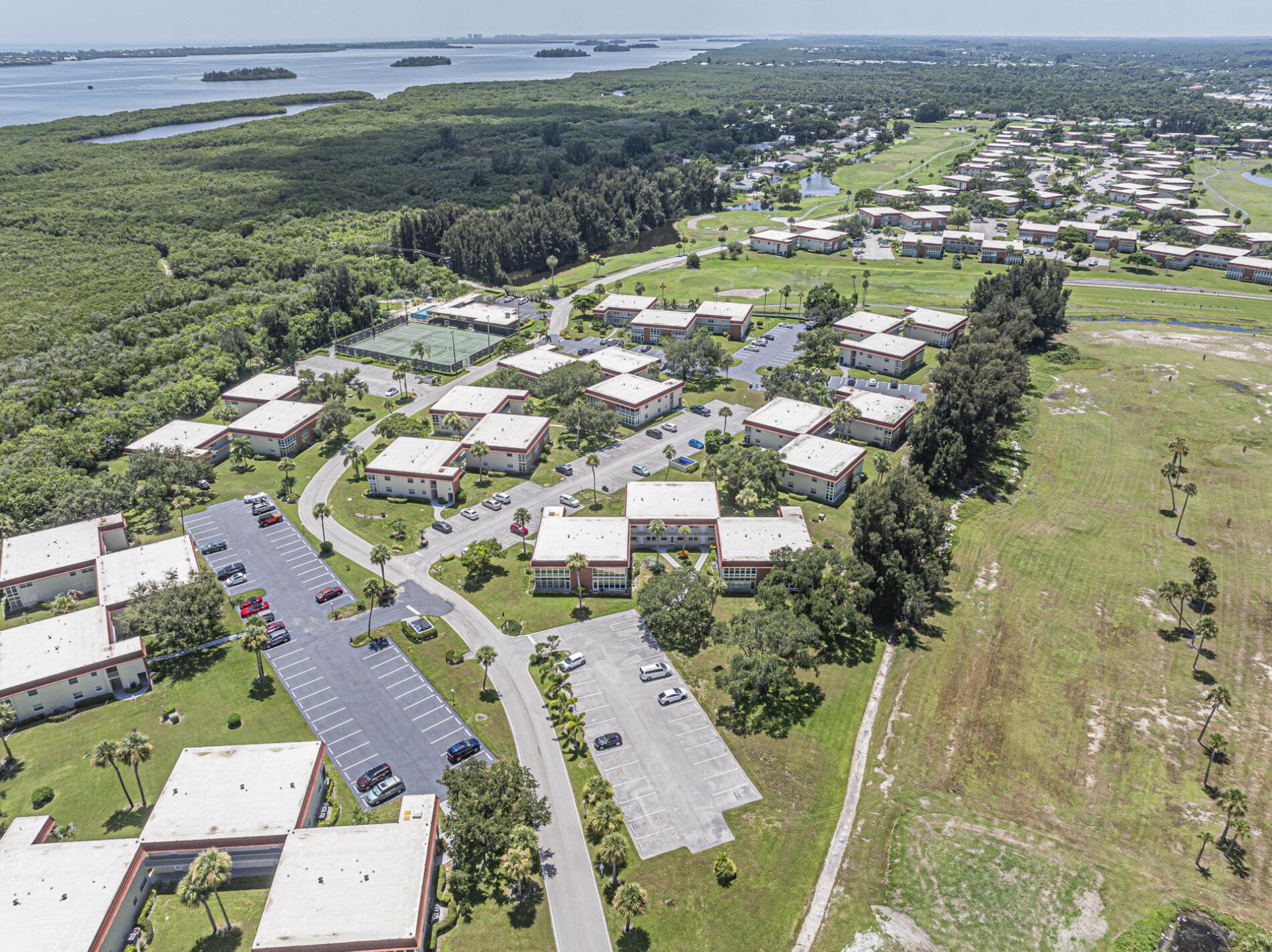 50 Woodland Drive, Unit 202, Vero Beach, FL 32962 Photo