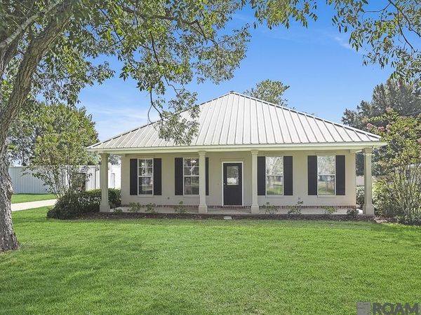 2254 Dibenedetto Ln, Port Allen, LA 70767