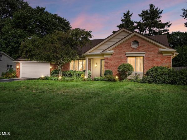 5170 Saddlecreek Road, Toledo, OH 43623
