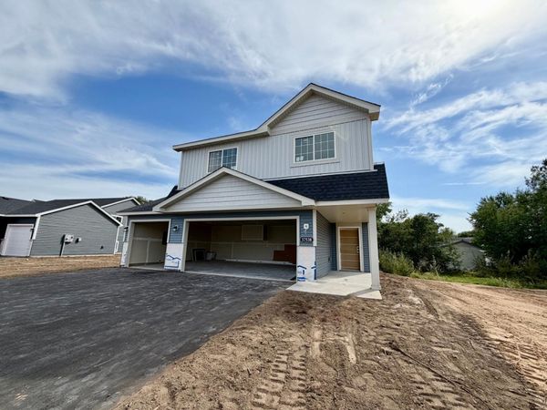 37538 Greenway Avenue, North Branch, MN 55056