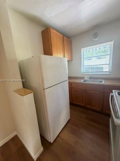 910 S Douglas Rd, Unit 3, Coral Gables, FL 33134 Photo