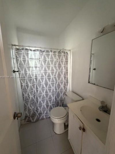 910 S Douglas Rd, Unit 3, Coral Gables, FL 33134 Photo