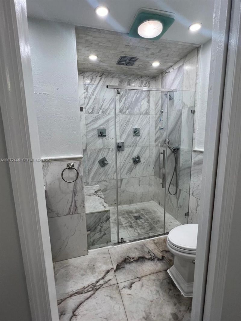 6978 W 25th Ave, Hialeah, FL 33016 Photo