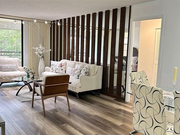 1200 Saint Charles Pl , Unit 209, Pembroke Pines, FL 33026