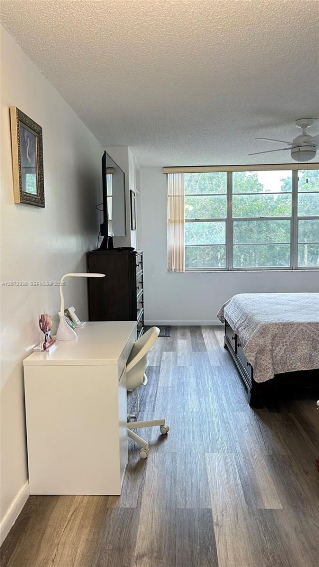 1200 Saint Charles Pl , Unit 209, Pembroke Pines, FL 33026 Photo