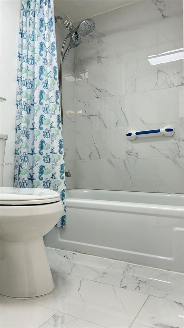 1200 Saint Charles Pl , Unit 209, Pembroke Pines, FL 33026 Photo