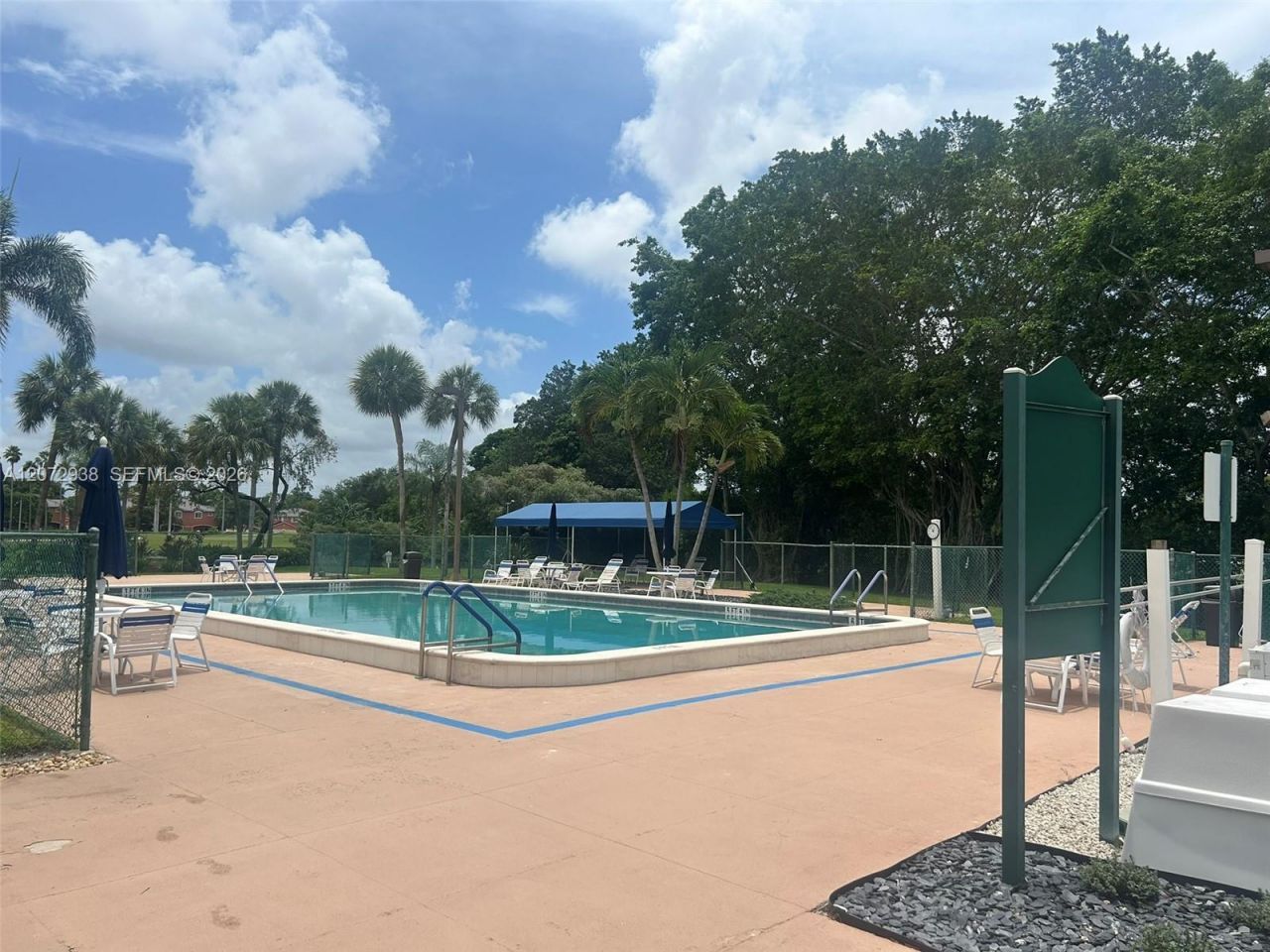 1200 Saint Charles Pl , Unit 209, Pembroke Pines, FL 33026 Photo