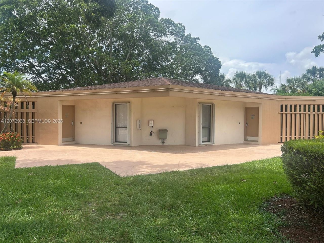 1200 Saint Charles Pl , Unit 209, Pembroke Pines, FL 33026 Photo