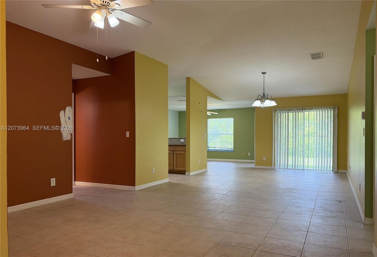 6517 Las Palmas Way, Port Saint Lucie, FL 34952 Photo