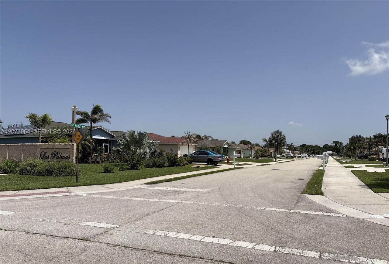 6517 Las Palmas Way, Port Saint Lucie, FL 34952 Photo