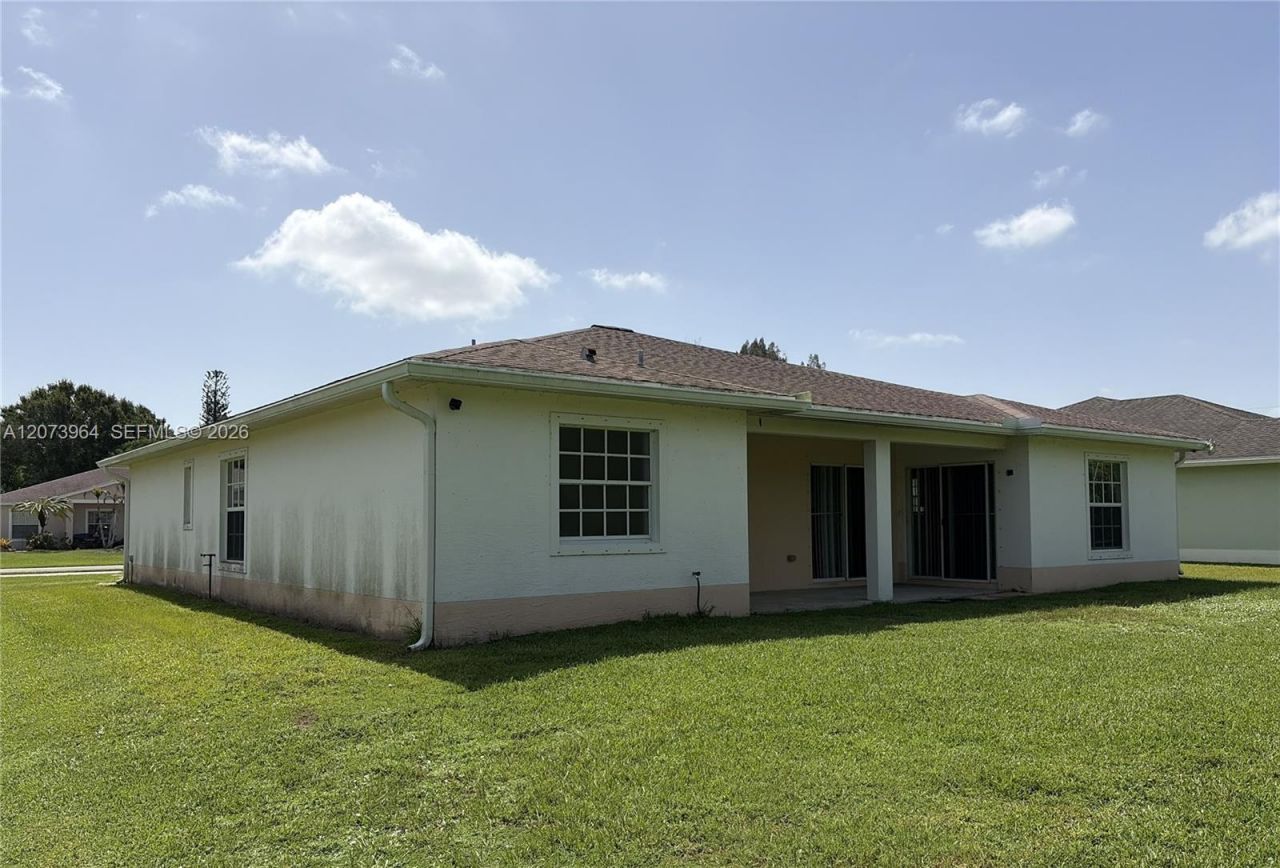 6517 Las Palmas Way, Port Saint Lucie, FL 34952 Photo