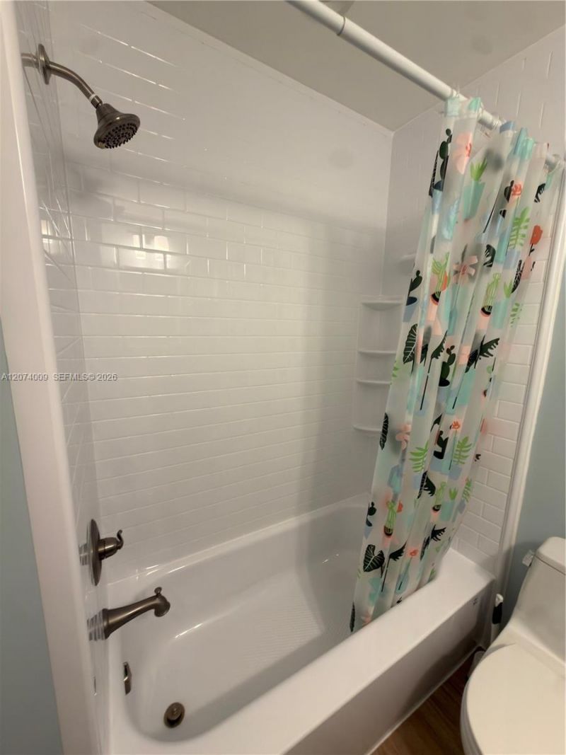 11507 SW 64th St, Unit G, Miami, FL 33173 Photo