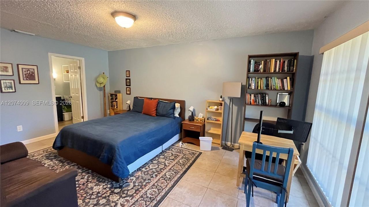 11507 SW 64th St , Unit G, Miami, FL 33173 Photo