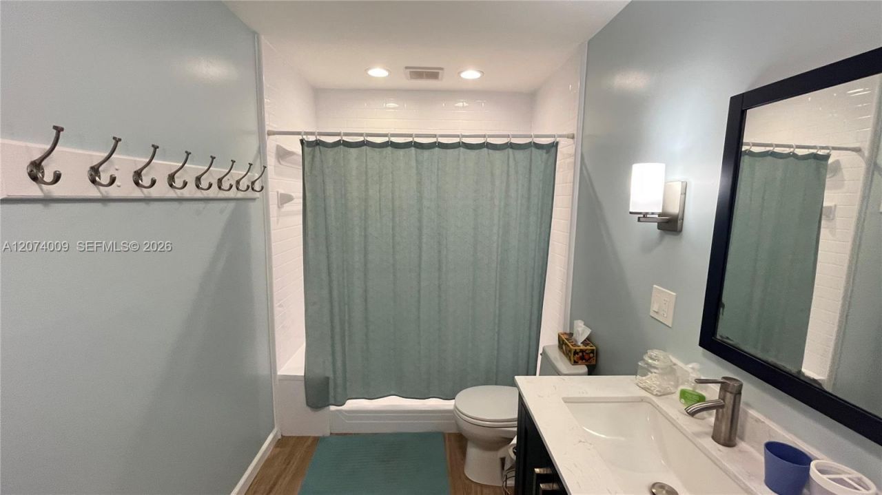 11507 SW 64th St , Unit G, Miami, FL 33173 Photo