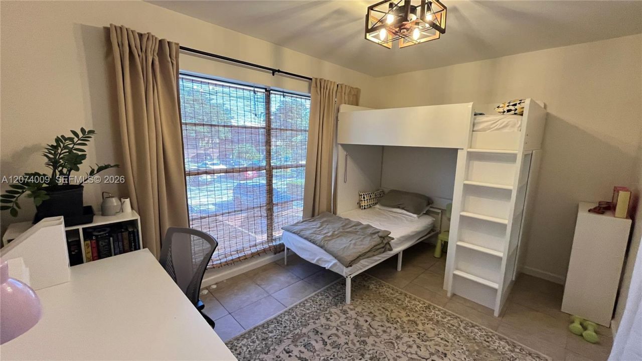 11507 SW 64th St , Unit G, Miami, FL 33173 Photo