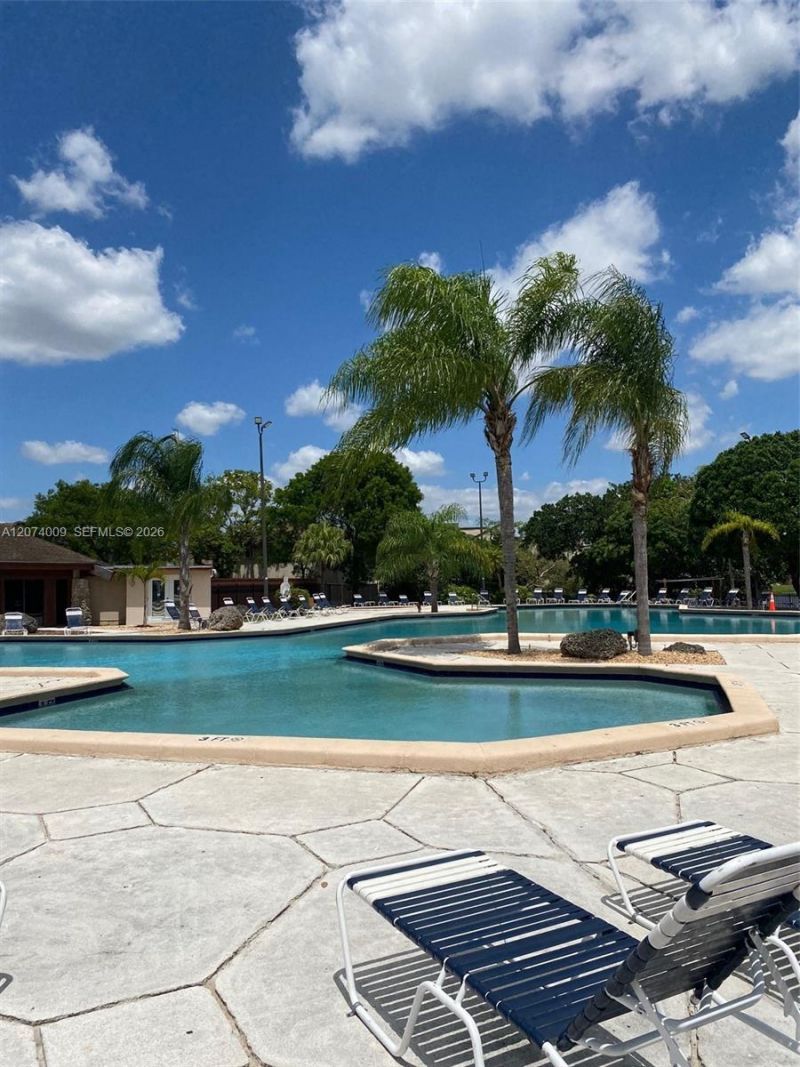 11507 SW 64th St , Unit G, Miami, FL 33173 Photo