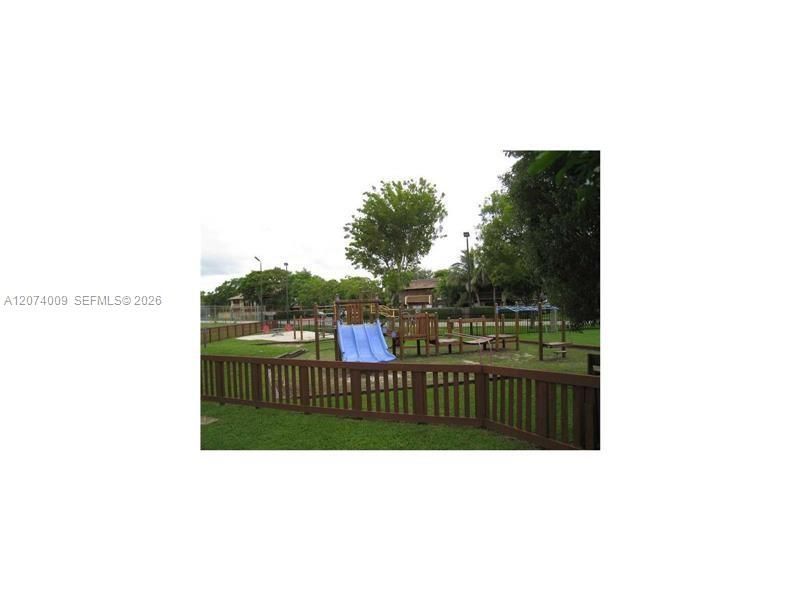 11507 SW 64th St , Unit G, Miami, FL 33173 Photo